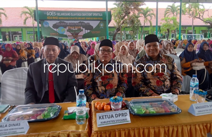 Di Acara Halal Bihalal, Abah Usman Minta Doa Restu Kalangan Guru untuk Maju di Pilkada&nbsp;Sidoarjo