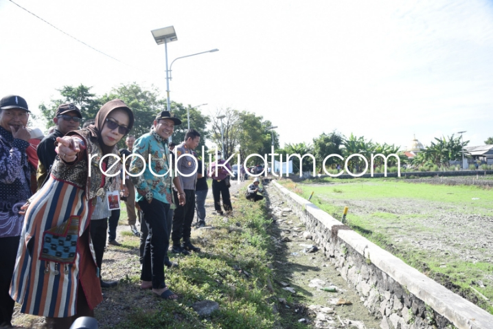 Kekurangan Pasokan Air Setiap Musim Tanam, Plt Bupati Sidoarjo Sidak 120 Hektar Sawah Desa Kupang&nbsp;Jabon