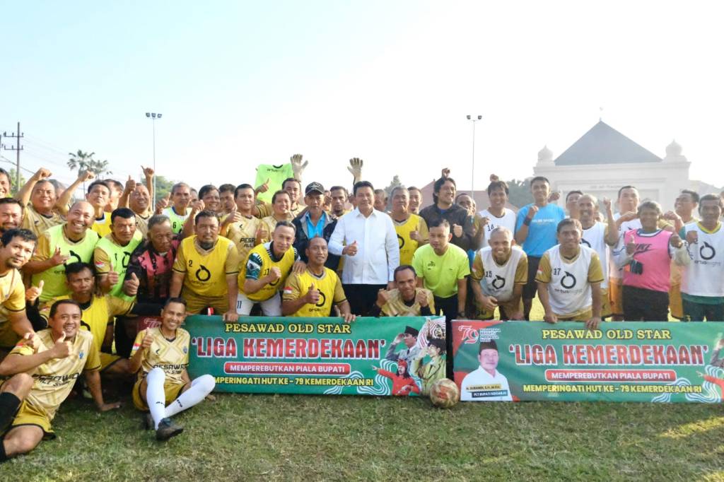 Sambut HUT Kemerdekaan RI, Plt Bupati Sidoarjo Buka Liga Kemerdekaan Pesawad Old&nbsp;Star