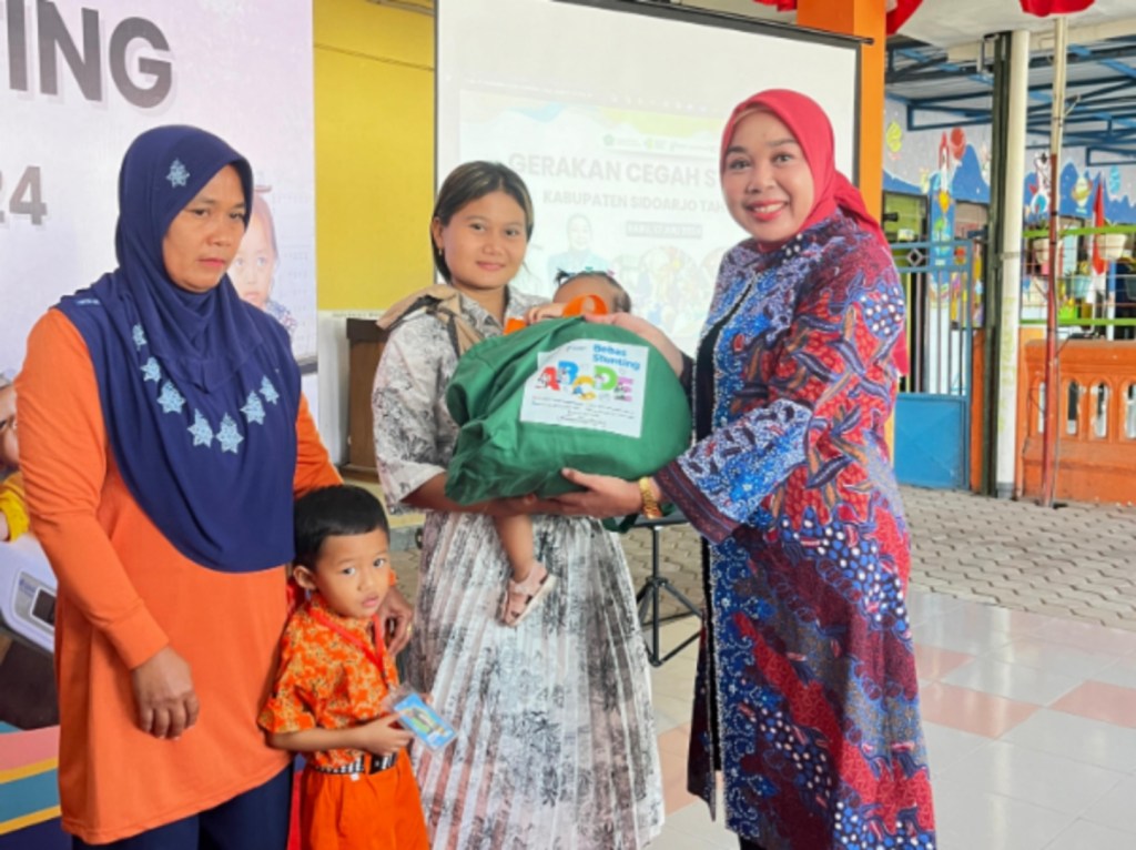 Sriatun Support Gerakan Serentak Cegah Stunting di Tambak Kalisogo&nbsp;Jabon