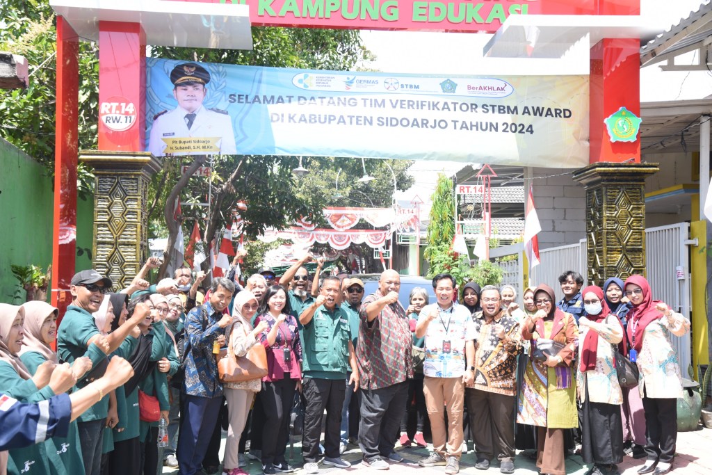 Pemkab Sidoarjo Dikunjungi Tim Verifikasi Kemenkes RI Untuk Program STBM Award Tahun&nbsp;2024